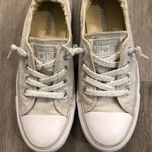 Converse Allstar grey size 6. Lightly worn.